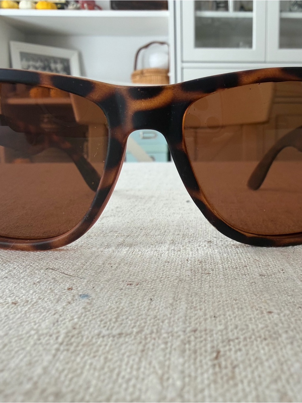 Foster Grant Tortoiseshell Sunglasses - Brown/Black Frame